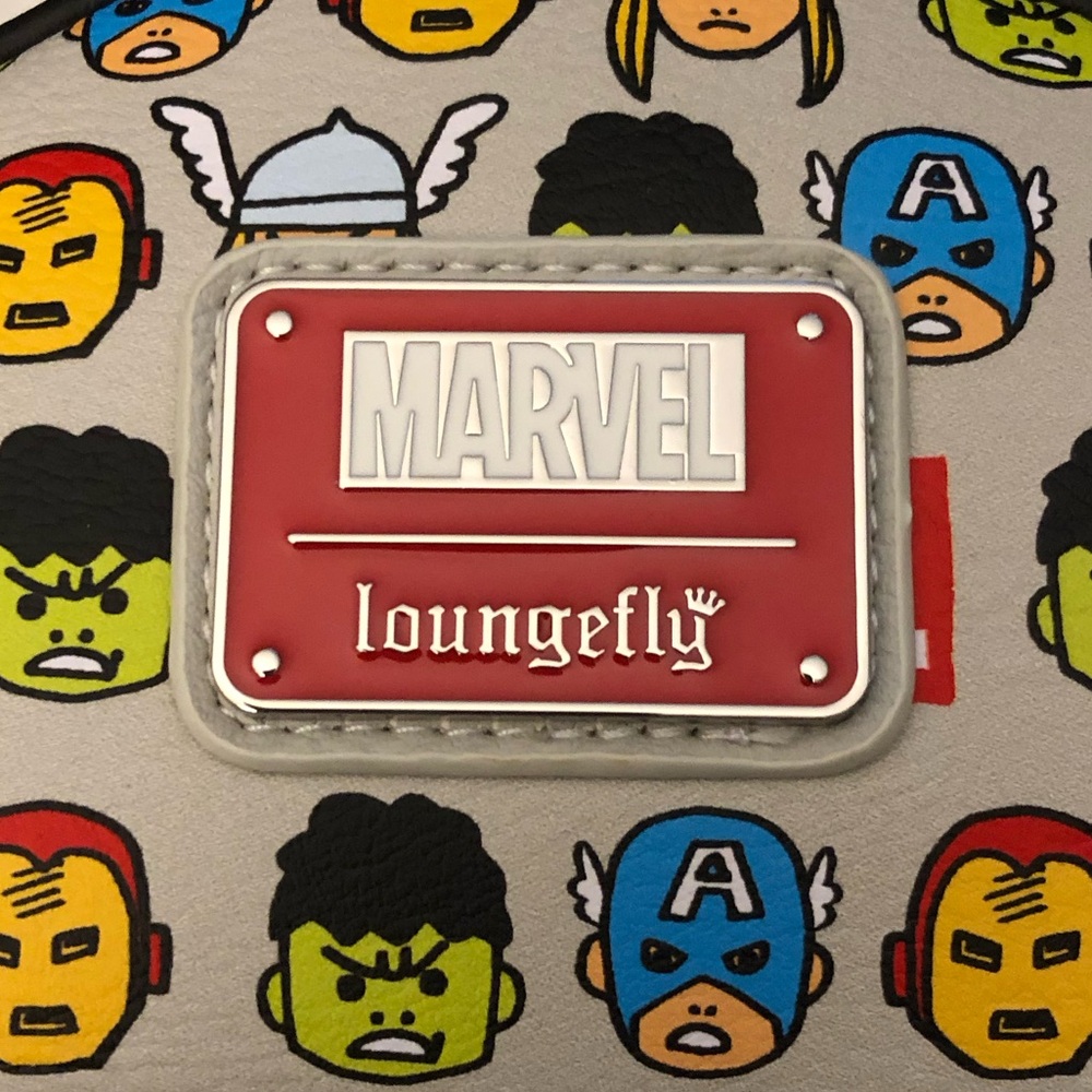 NEW Loungefly Disney Parks Marvel The AVENGERS Mini Backpack Hard Tag Comics $78 - Picture 3 of 8